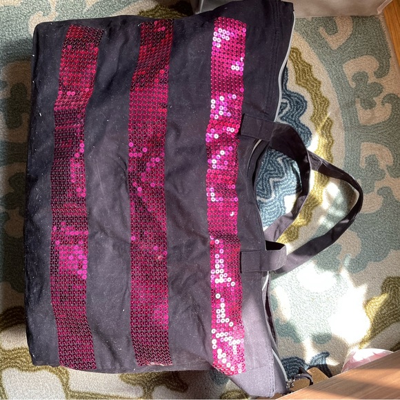 Victoria’s Secret Pink Sequined Bag - Picture 2 of 3